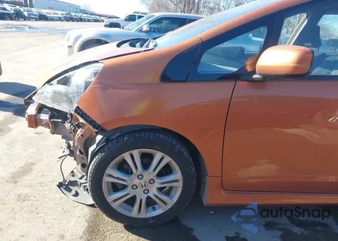 2010 Honda Fit Sport z USA, uszkodzony, nr VIN JHMGE8H40AC012802